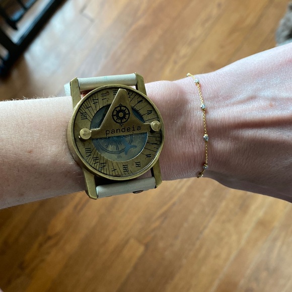 Pandeia Compass Sundial Watch - Picture 5 of 6